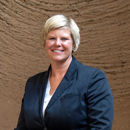 Monika Farmer