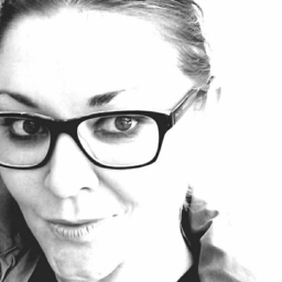 Julia Erlenbusch