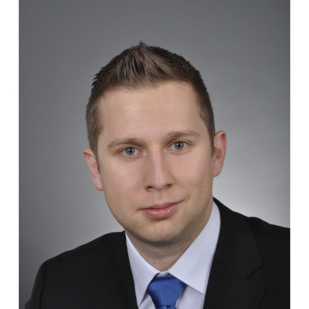 Dr. Stefan Ehrenfried Senior Risk Model Specialist, Associate