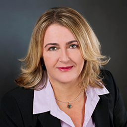 Simone Aust