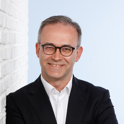 Dr. Alexander Fridgen