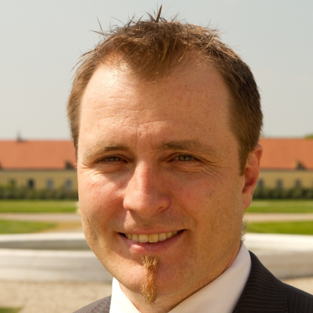 Social Media Profilbild Bernhard Hößl 