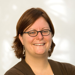 Dr. Nadine Rieser