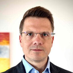 Dr. Stefan Trenz
