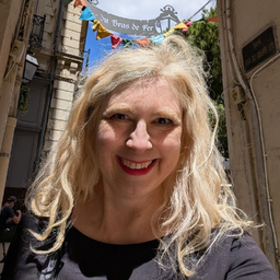 Ute Simone 'Holly' Ramberger