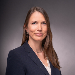 Dr. Stephanie Ballweg