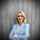 Nelli Arnst