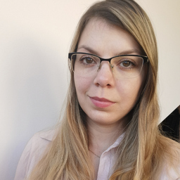 Zsuzsa Kovács