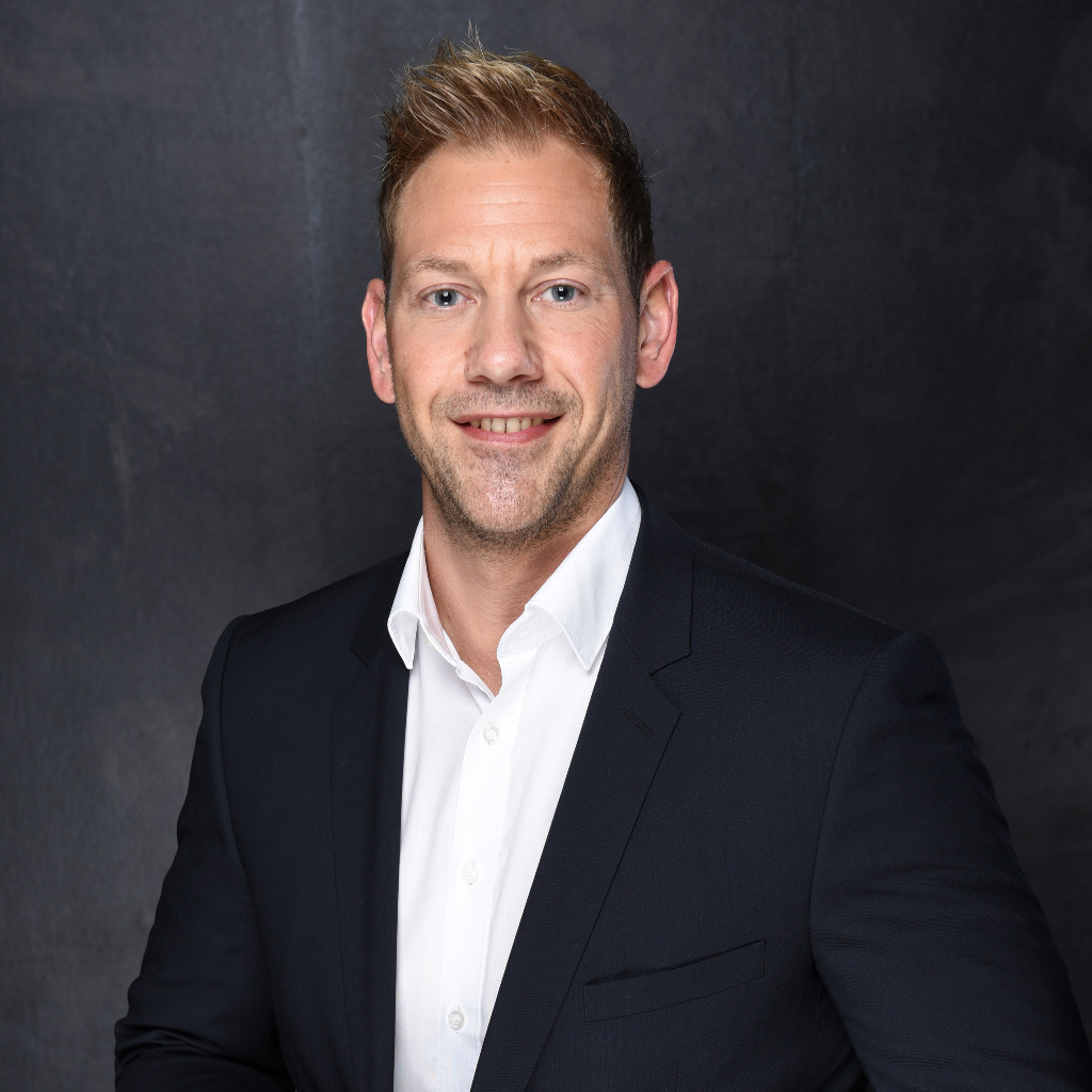 Viktor Uhlich Fertigungsleiter Votteler Lackfabrik GmbH & Co. KG XING