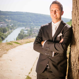 Dirk Zuechner