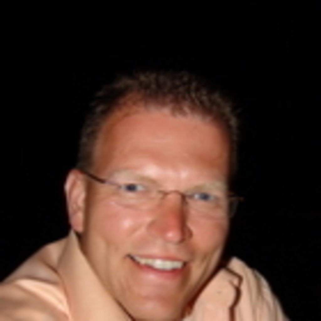 Karsten Kaiser Executive Sales Consultant TSystems International