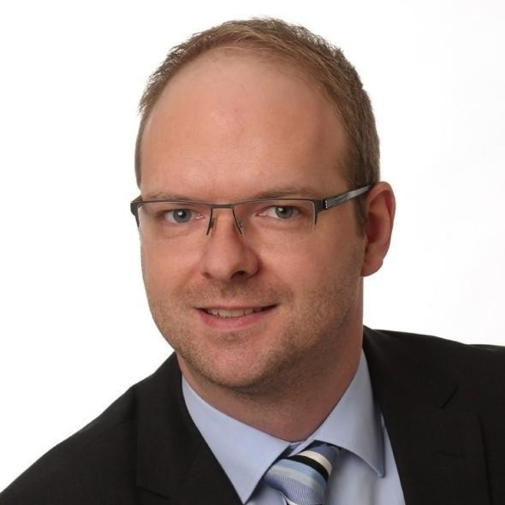 Bernhard Bauer Senior Expert / Netzwerkplaner virtuelle