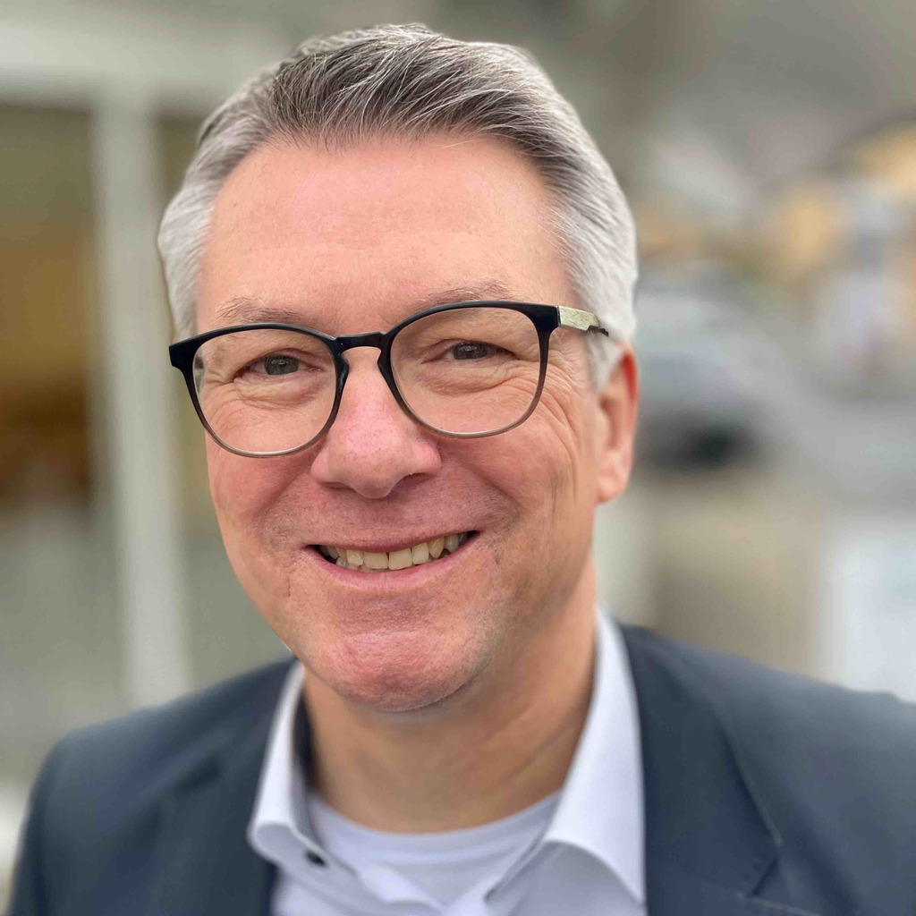 Kai Siever Geschäftsführer Gemeinnütziger Bauverein in Münden eG XING