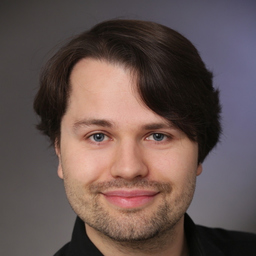 Simon Born