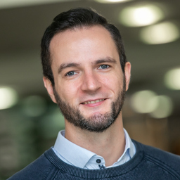 Dr. Dominik Gutt