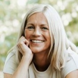 Manuela Schmitz