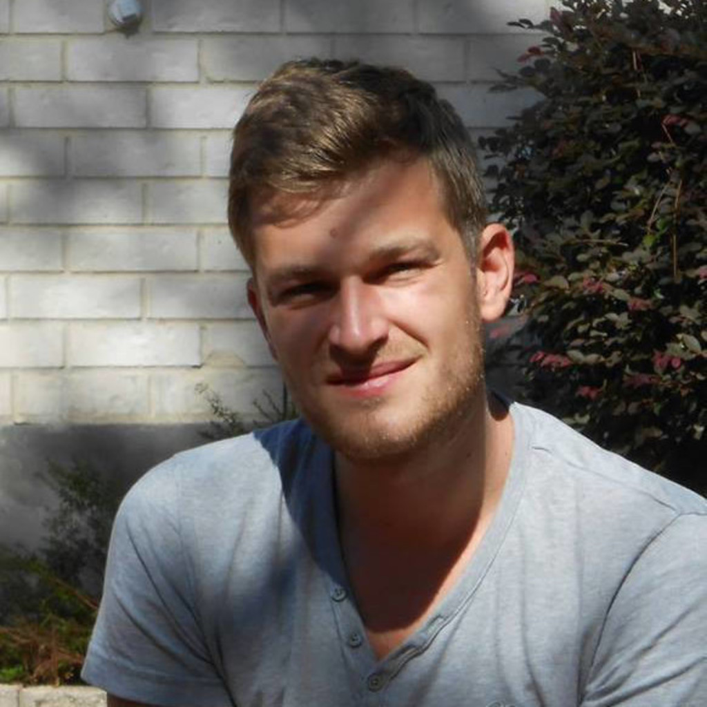 Michael Fiebig Geschäftsführer FST Reifenverwertung GmbH XING