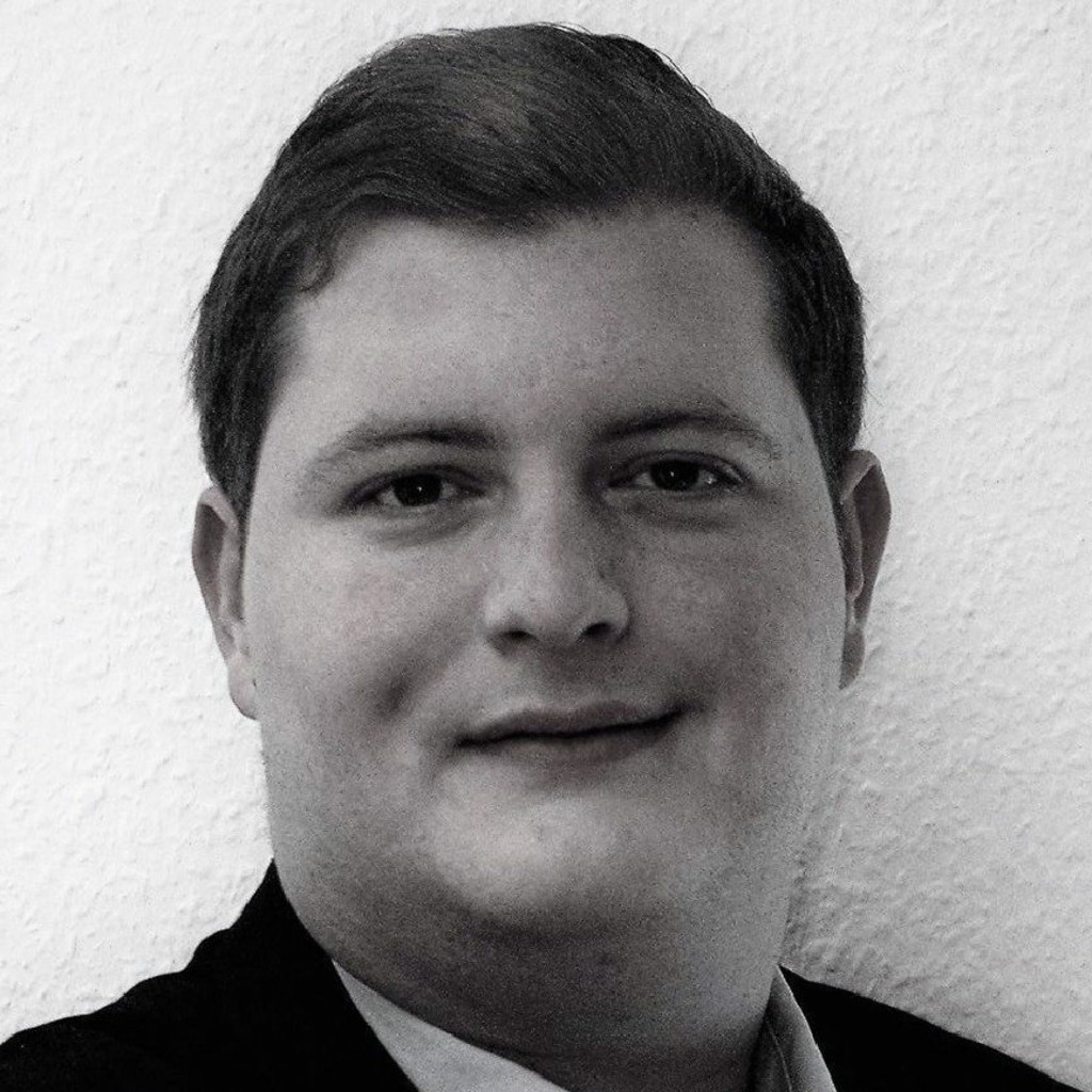 Stefan Müller Grundig Akademie Fachschule für