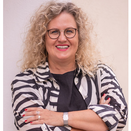 Sonja Fruth Betriebswirtin IHK und Zollfachkraft AWA
