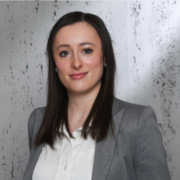 Dr. med. Larissa Pereira Ferreira