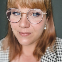 Julia Franz