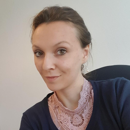 Elena Schwarz