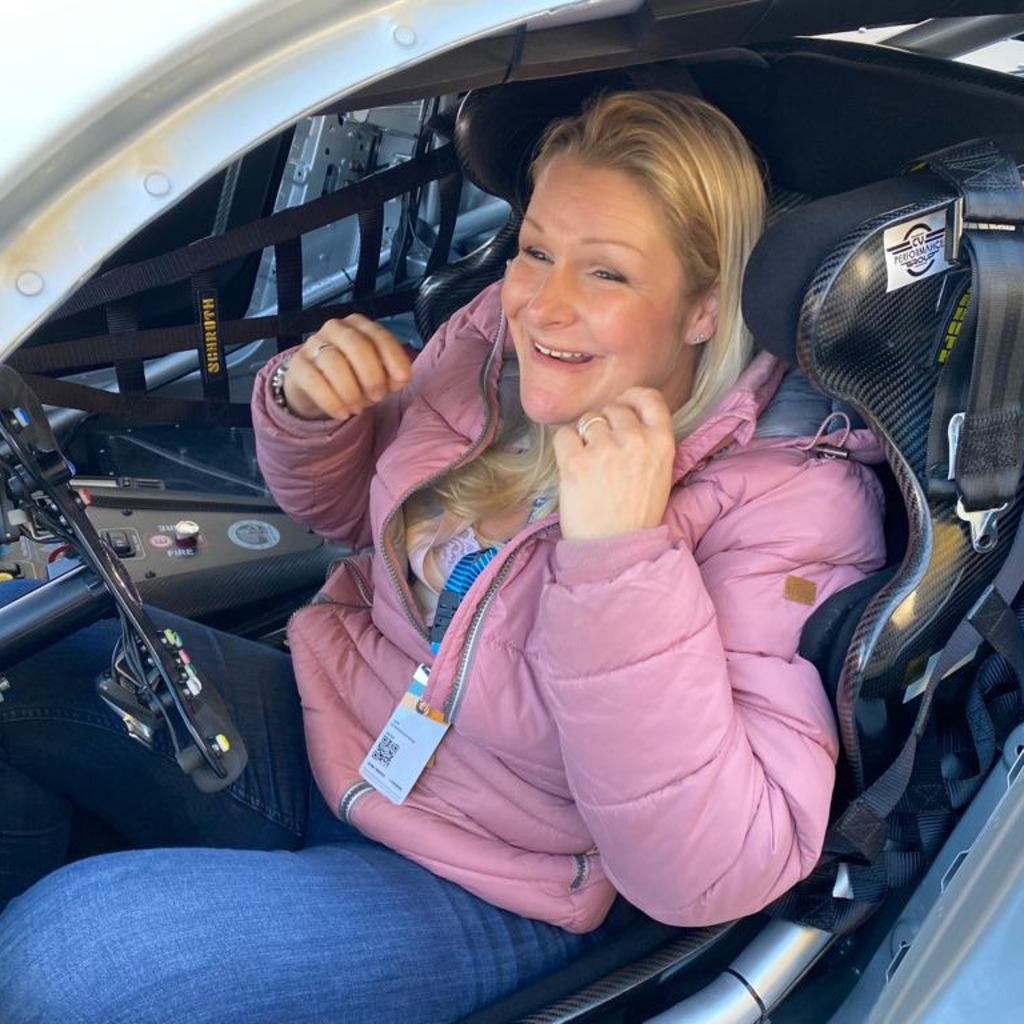 Karin Schumacher Instagram, Twitter & Facebook on IDCrawl