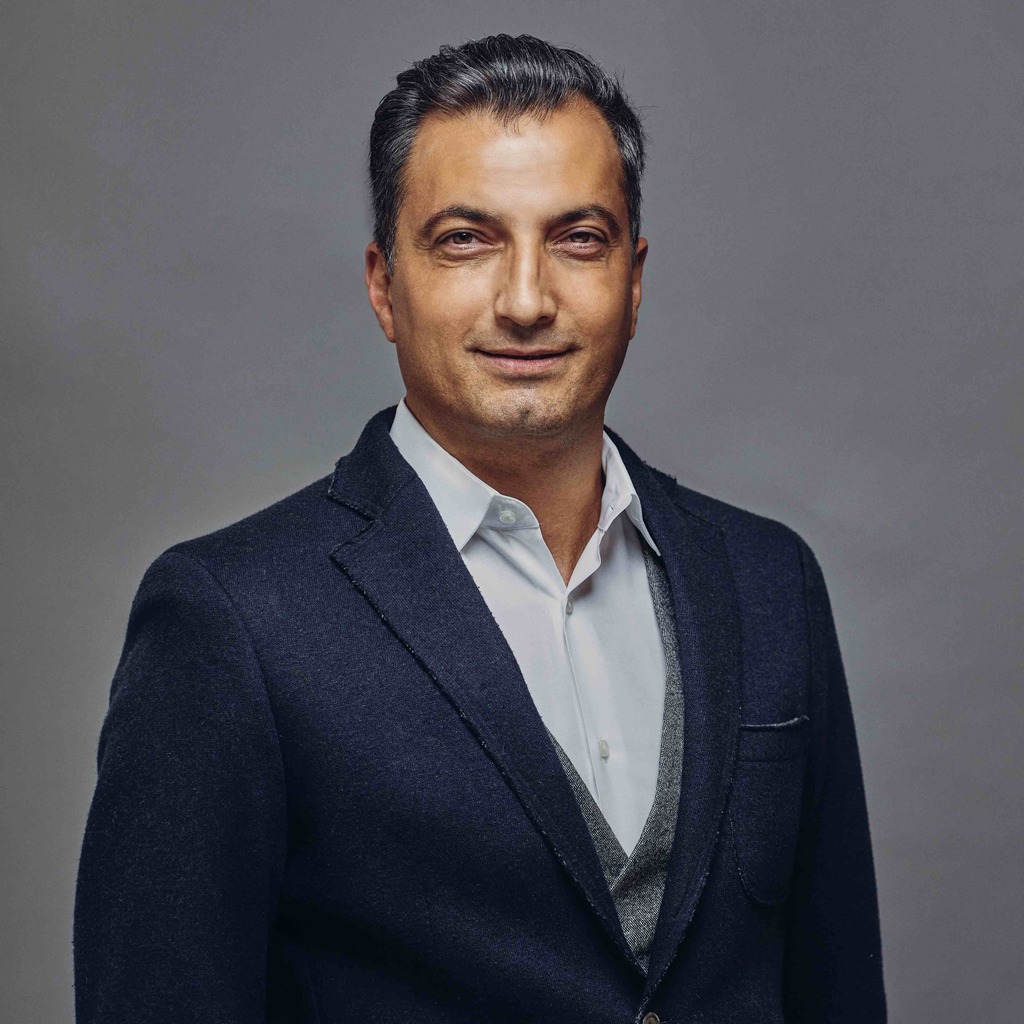 Cahit Tasci Leiter der Agentur DR Vers. & Finanzs. *Seit 1970* XING