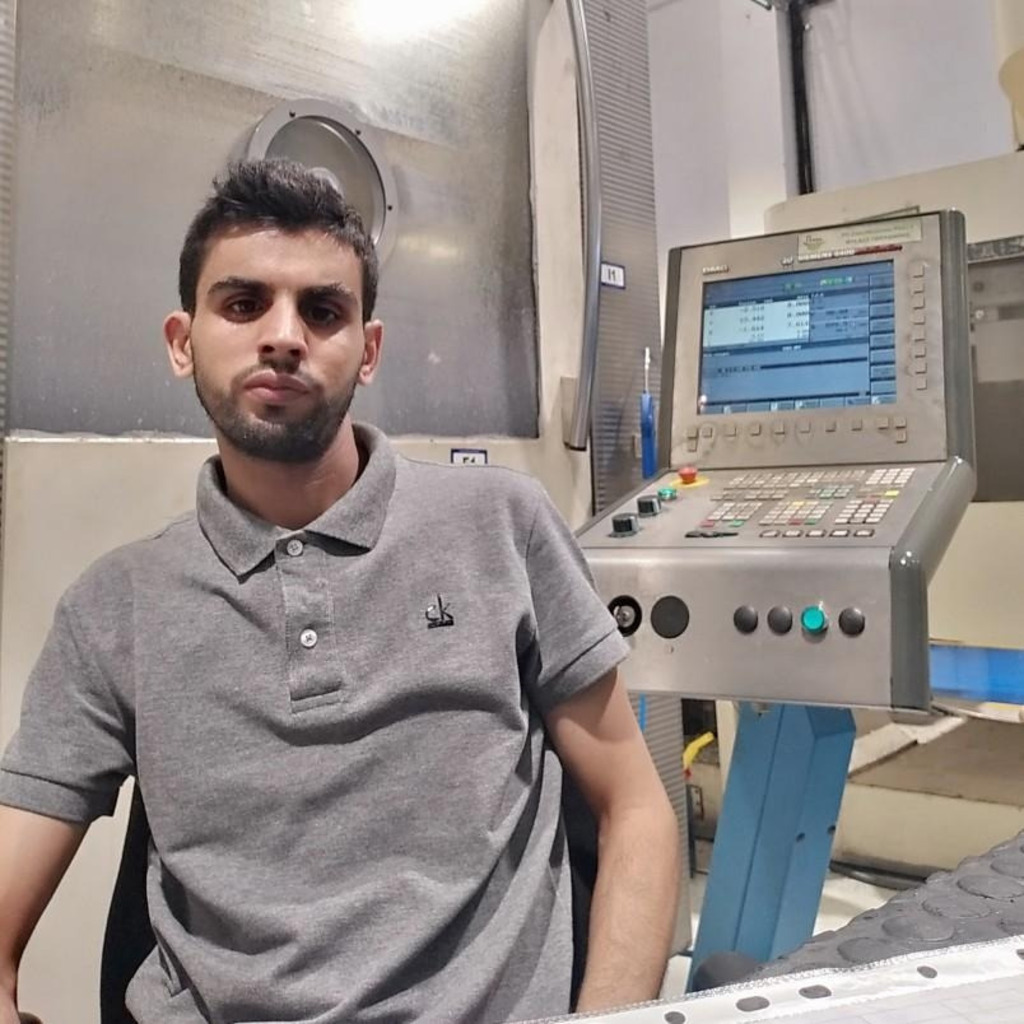 Abdelouahed lebrini milling machine cnc adjustler figeac aero xing