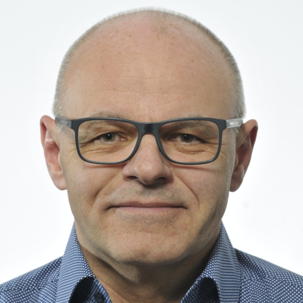 Albert Kopp Program Manager im Bereich System z IBM XING