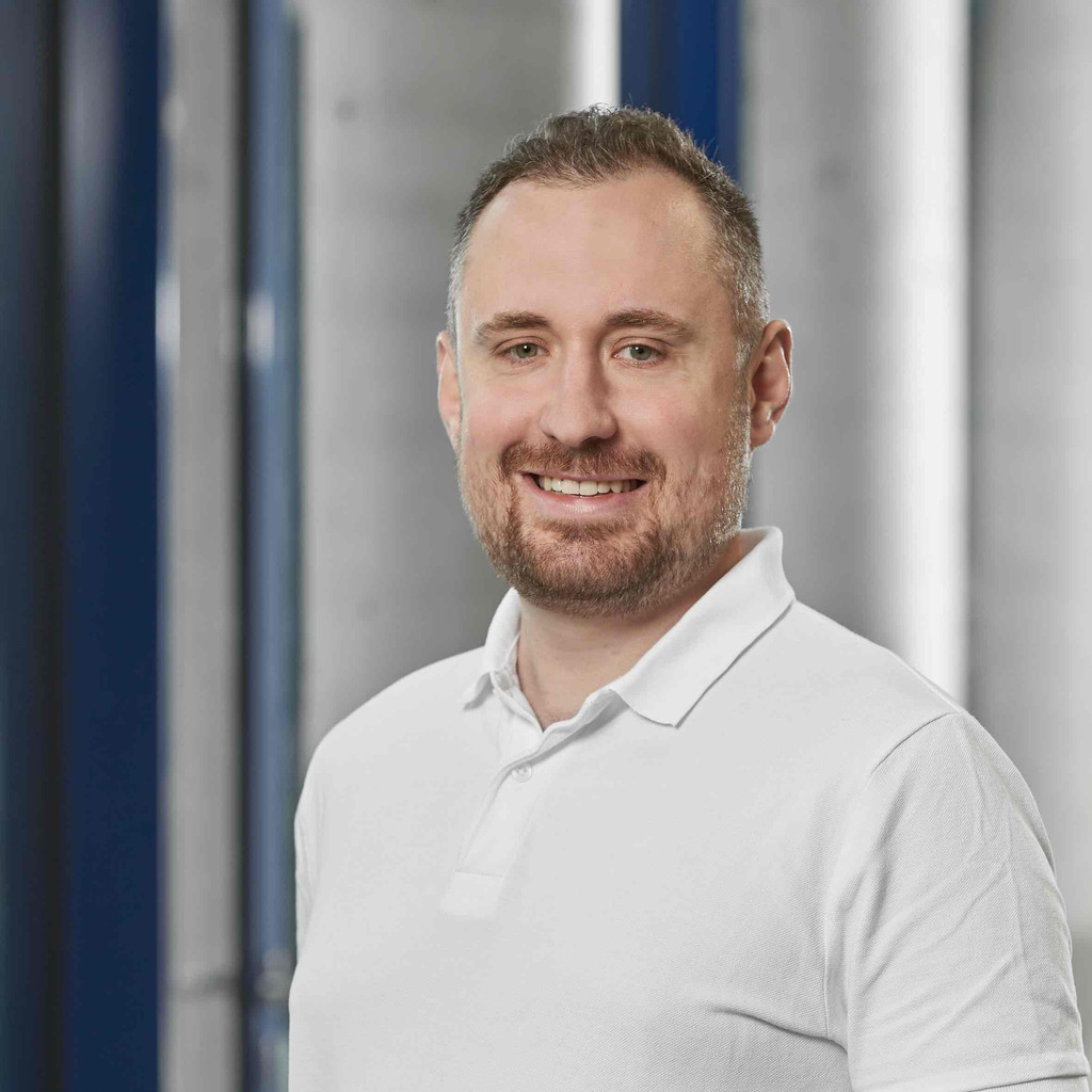 Leonard Ostrowski Verantwortliche Elektrofachkraft SIKORA AG XING