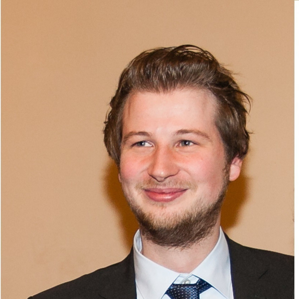 Christian Aupert Geschäftsführer Ewering GmbH & Co. KG XING