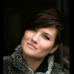 Esther Vrijhof