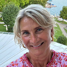 Barbara Weiss