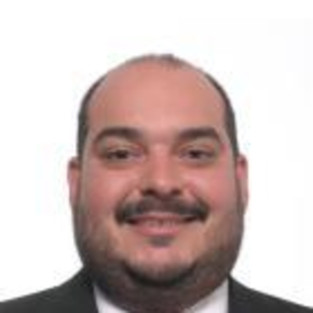 Pedro Jose Diaz Valdez Sector Manager Chemical & Pharmacy Siemens