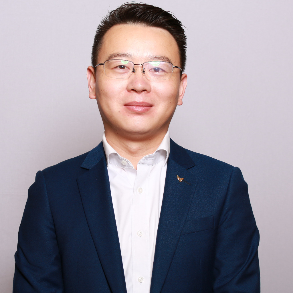 Yang Wang Sales Manager DACHParking & Logistics HIKVISION