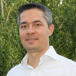 Dr. Ricardo Cadavid