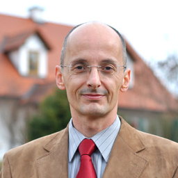 Dr. Harald Hochmann
