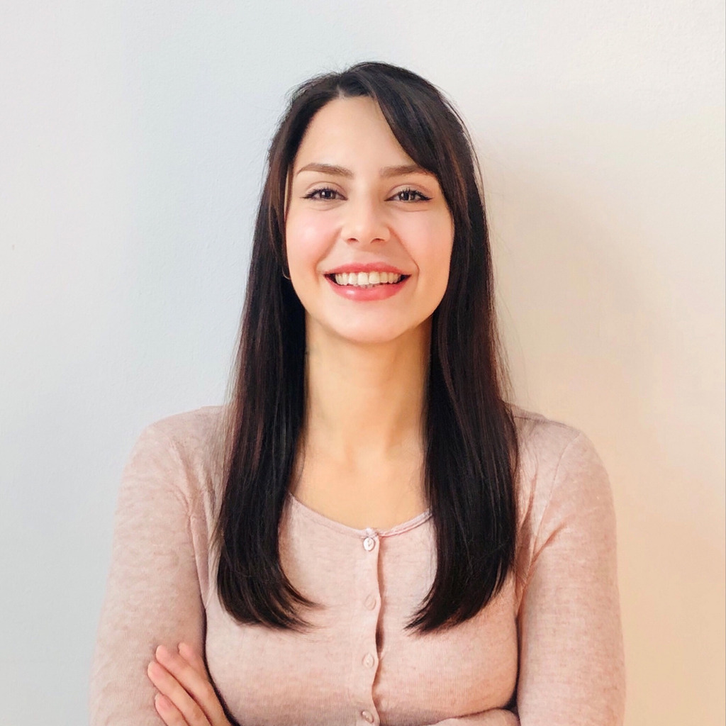 beliz-kuyumcuoglu-marketing-manager-knowunity-xing