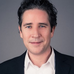 Daniel Bernhardt