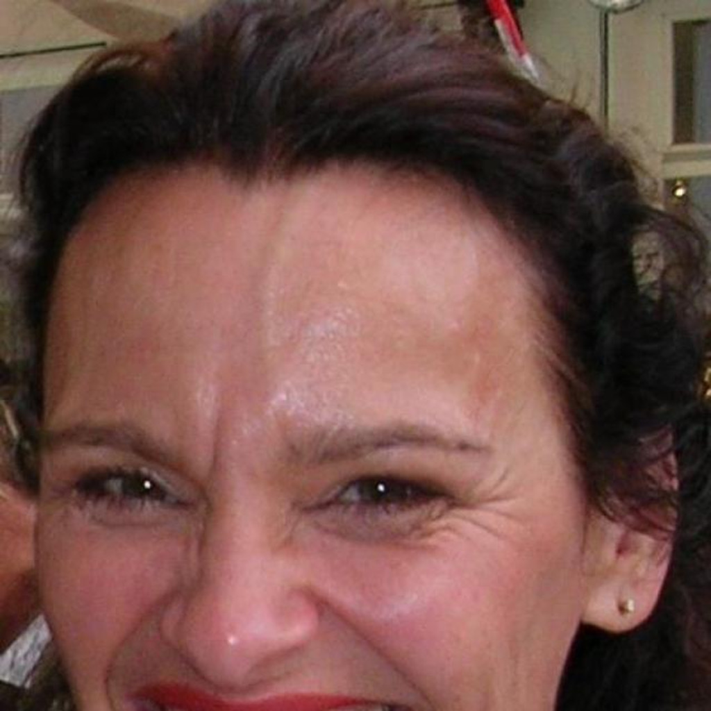 Daniela Maria Fernandez Vice President von Ulmann XING