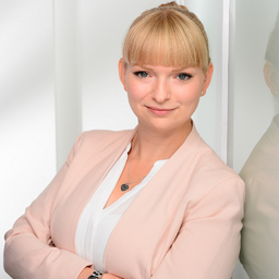 Julia Kayser