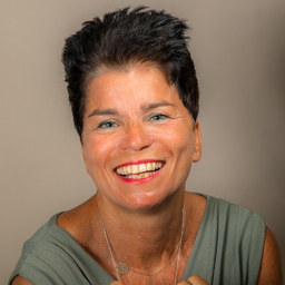 Mag. Manuela Wagner-Ottawa