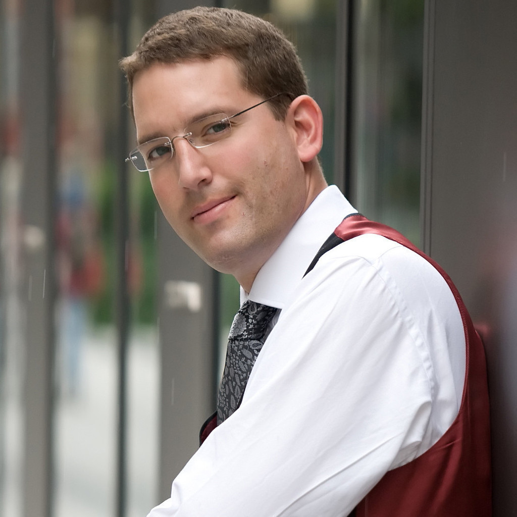 Gregor Drescher Geschäftsführer La Petite Révolution Collection XING