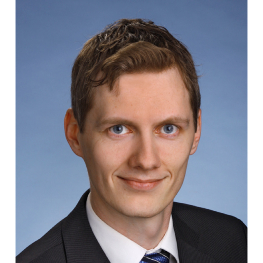 Dr. Alexander Sandow Director Product Management Invia Group
