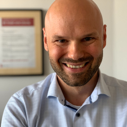 Dr. Helmut Fric