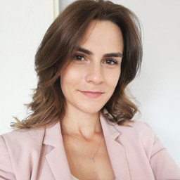 Carina Rau