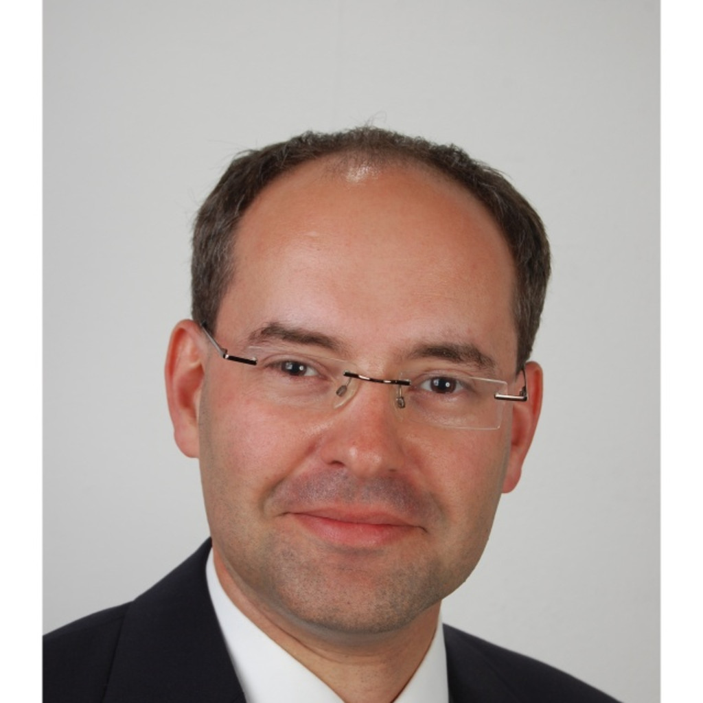 Alexander Epstein Unit Head Depotbank, Vice President The Bank of