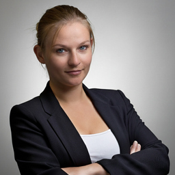 Dr. Aleksandra Danek