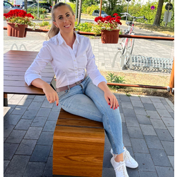 Julia Hinzmann